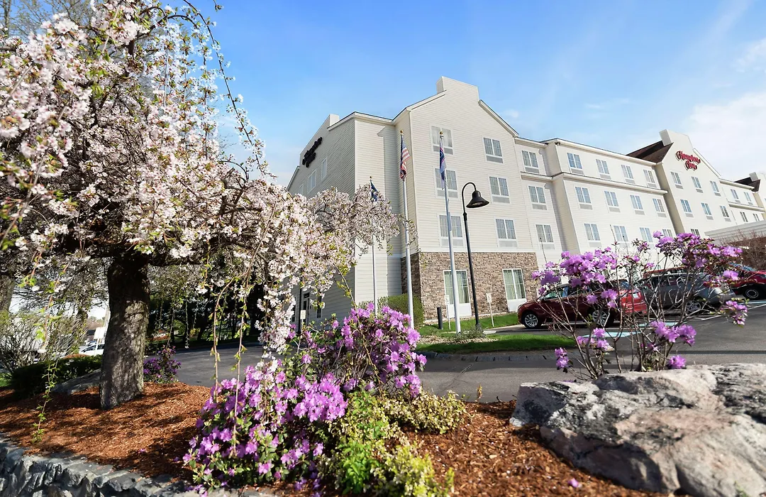 Hampton Inn Nashua-1